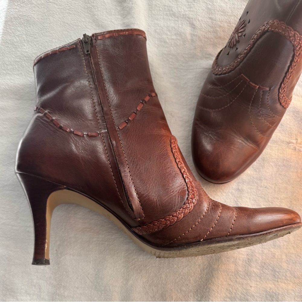 Liz Claiborne Dark Brown Ankle Booties with Embroidered Accents - Picture 3 of 5